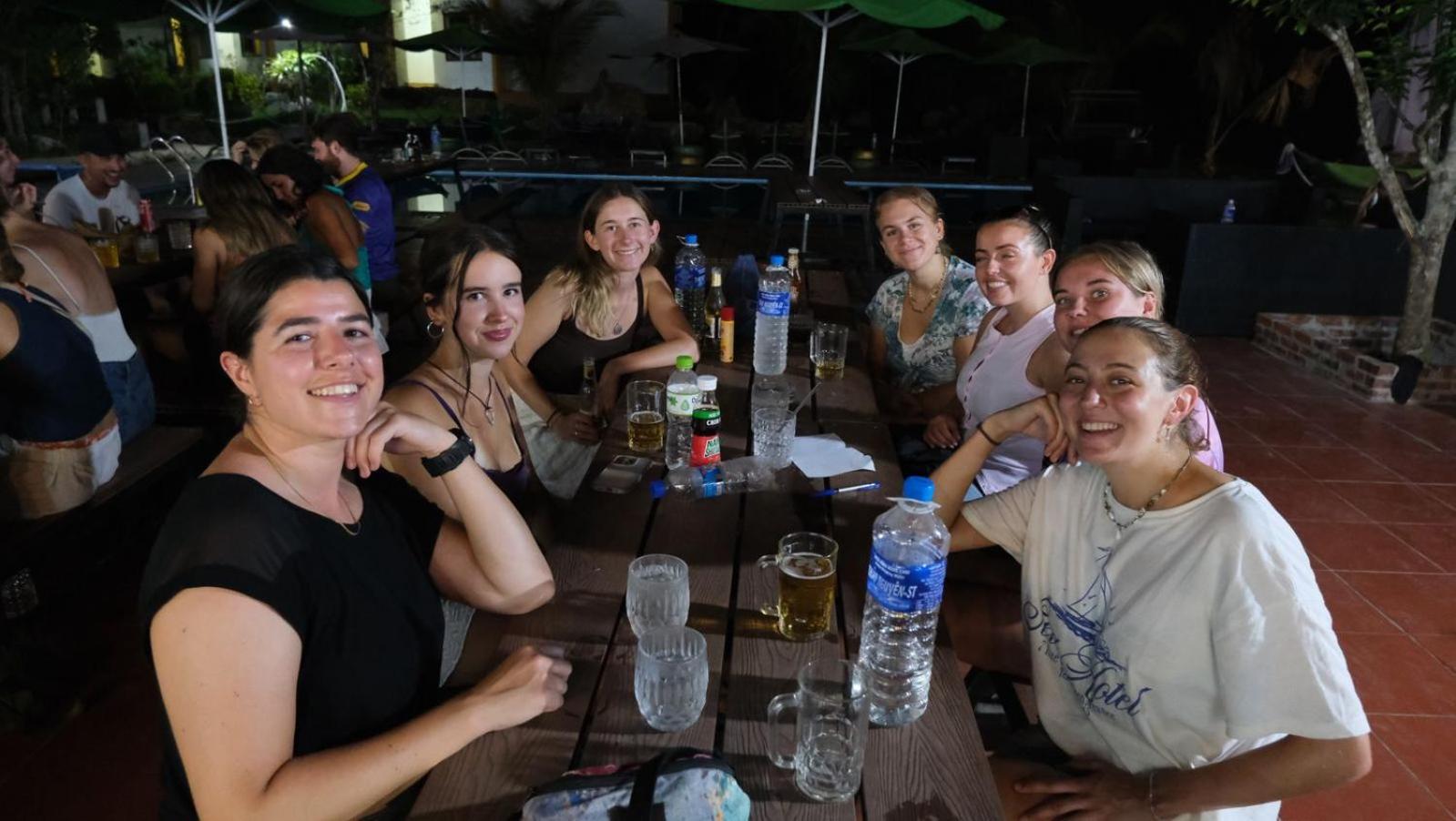 Central Backpackers Hostel - Phong Nha Exterior photo